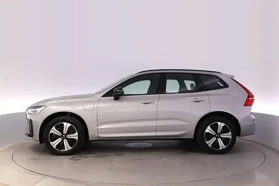 Volvo Xc60 2025 photo 2