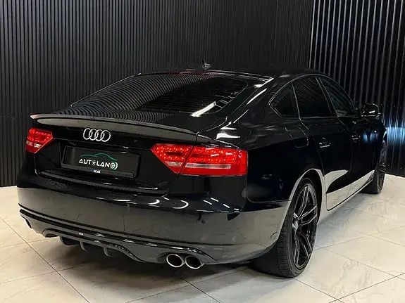 Audi A5 2010 photo 5