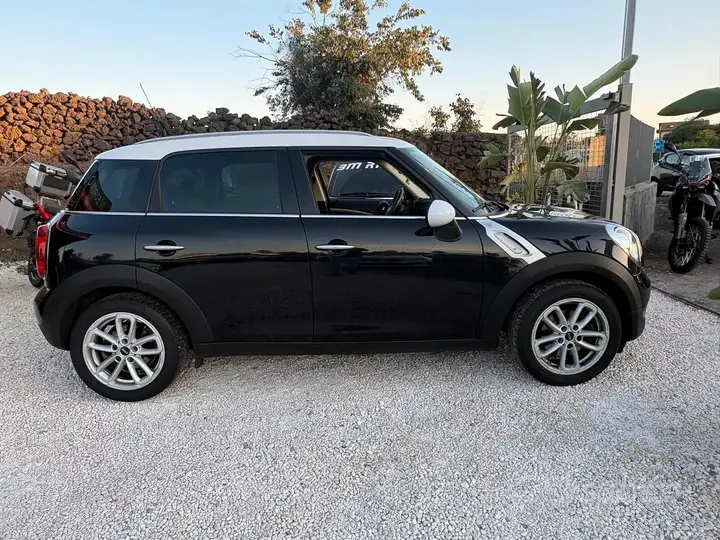 Mini Mini Countryman 2016 photo 4