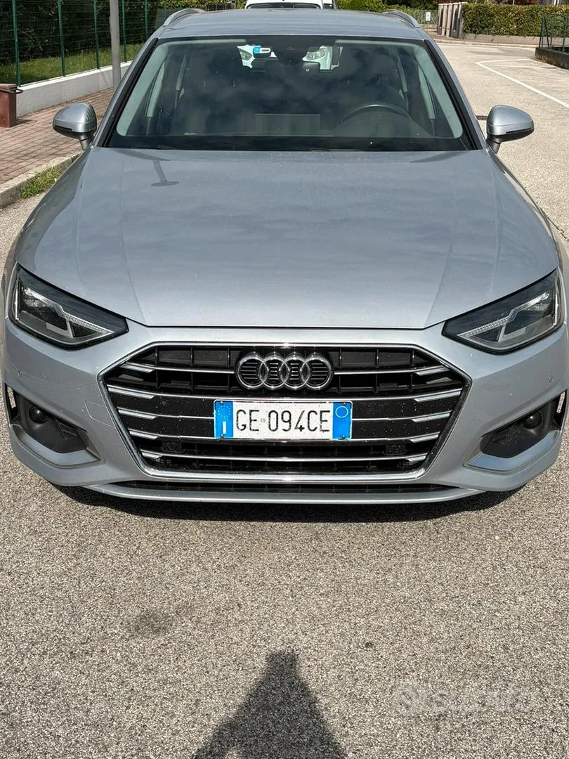 Audi A4 Avant 2021 photo 2