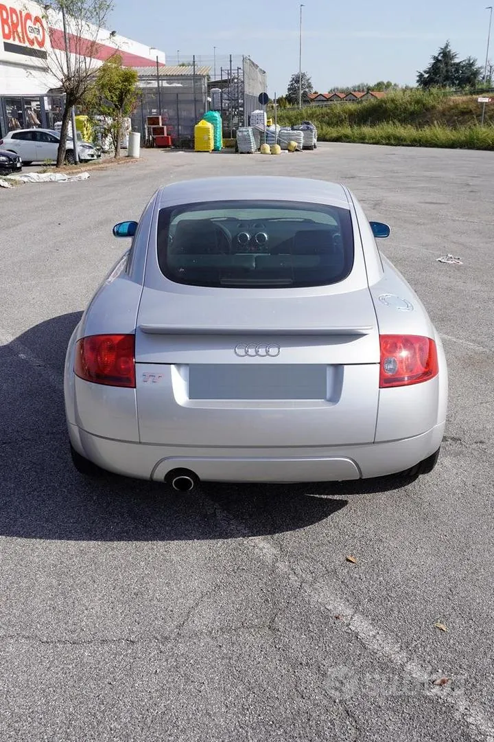Audi Tt 1999 photo 5