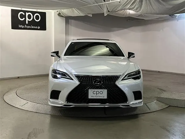 Lexus Ls500H 2023 photo 5