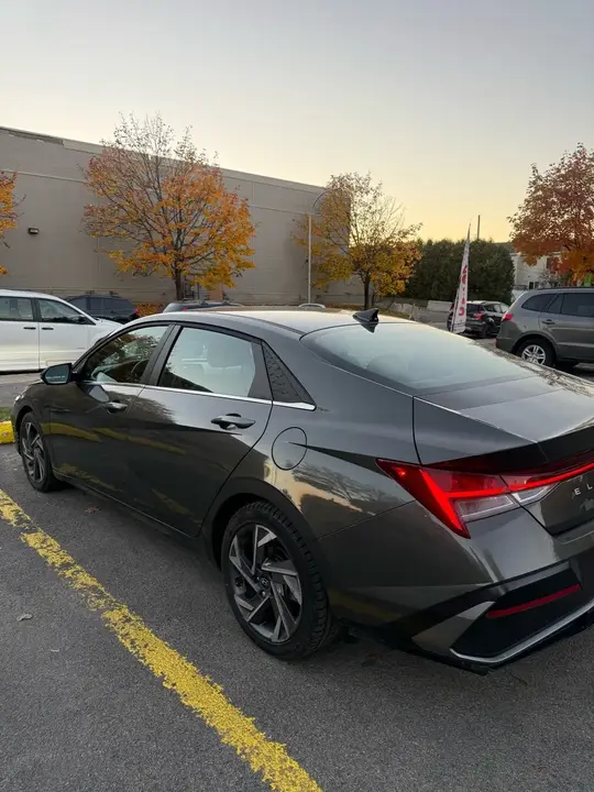 Hyundai Elantra 2025 photo 5