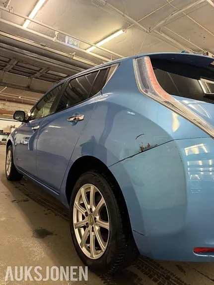 Nissan Leaf 2013 photo 5