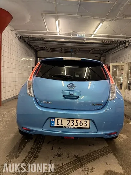 Nissan Leaf 2013 photo 4