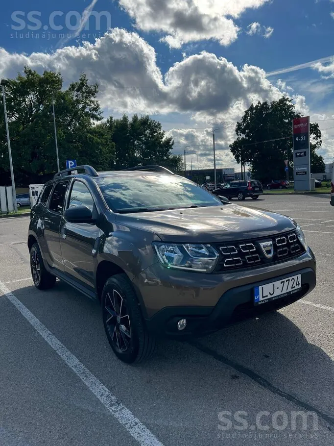 Dacia Duster 2018 photo 2