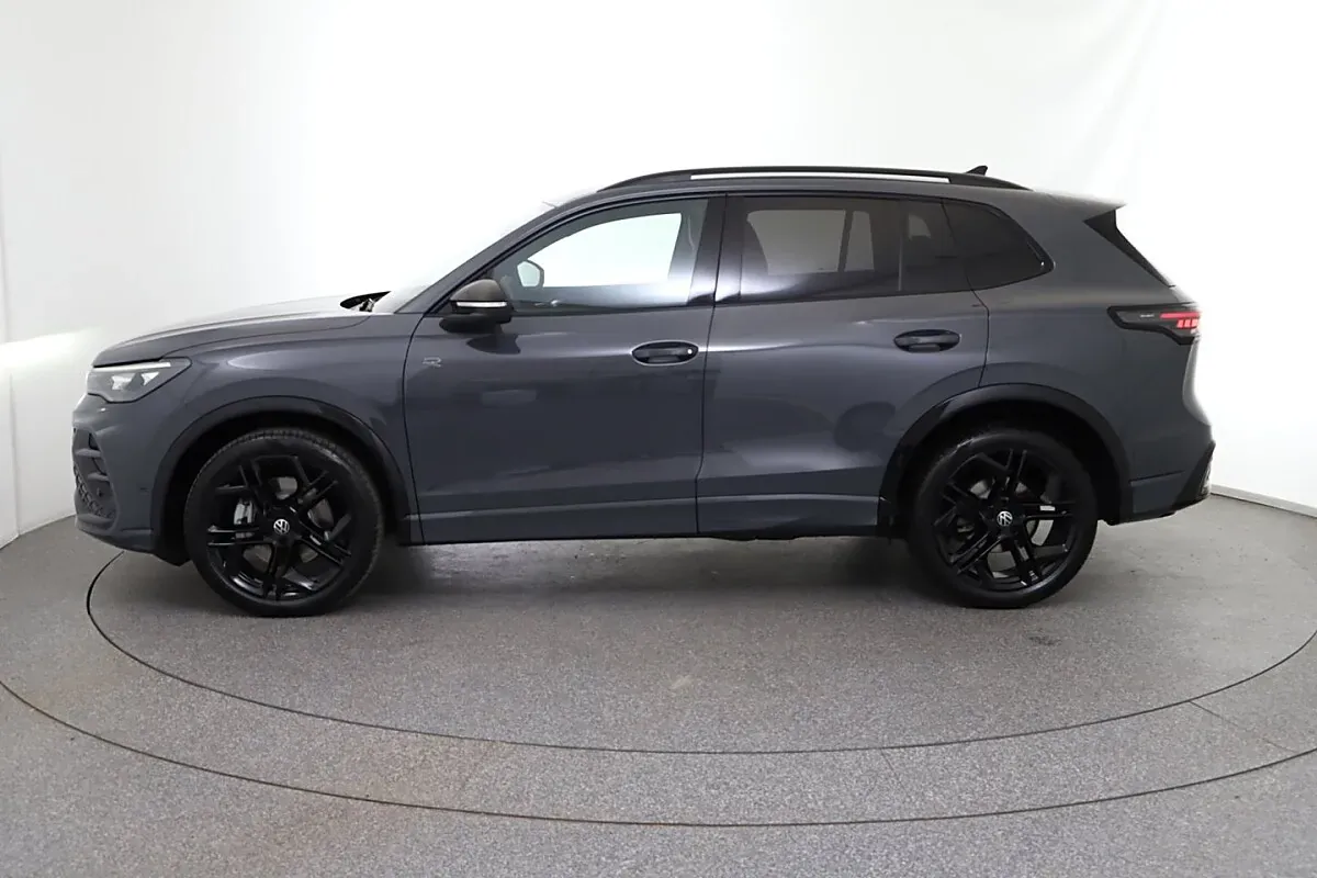 Volkswagen Tiguan 2025 photo 3