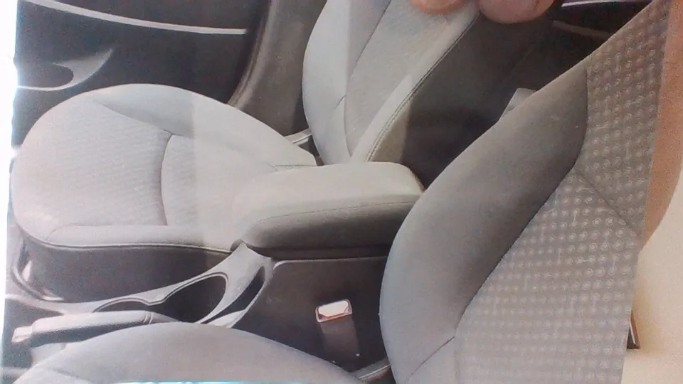 Hyundai Accent 2012 photo 5