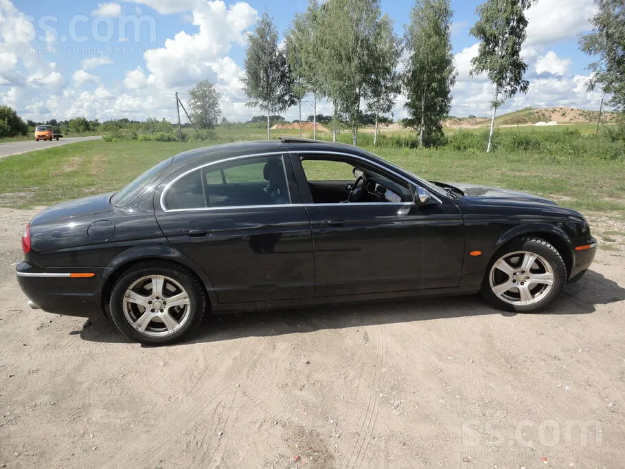 Jaguar S-Type 2008 photo 2