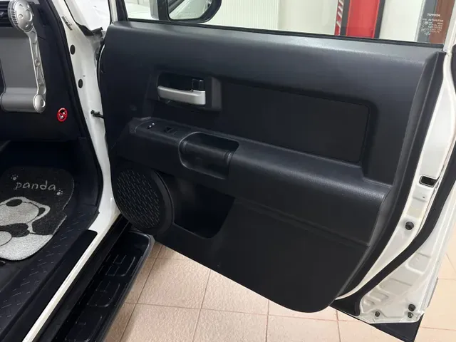 Toyota Fj Cruiser 2014 photo 4