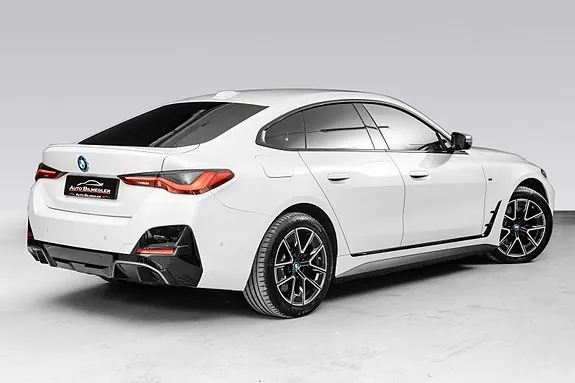 BMW I4 2024 photo 2