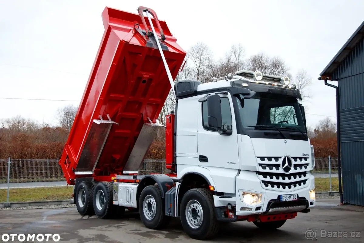 Mercedes-Benz Arocs 2018 photo 4