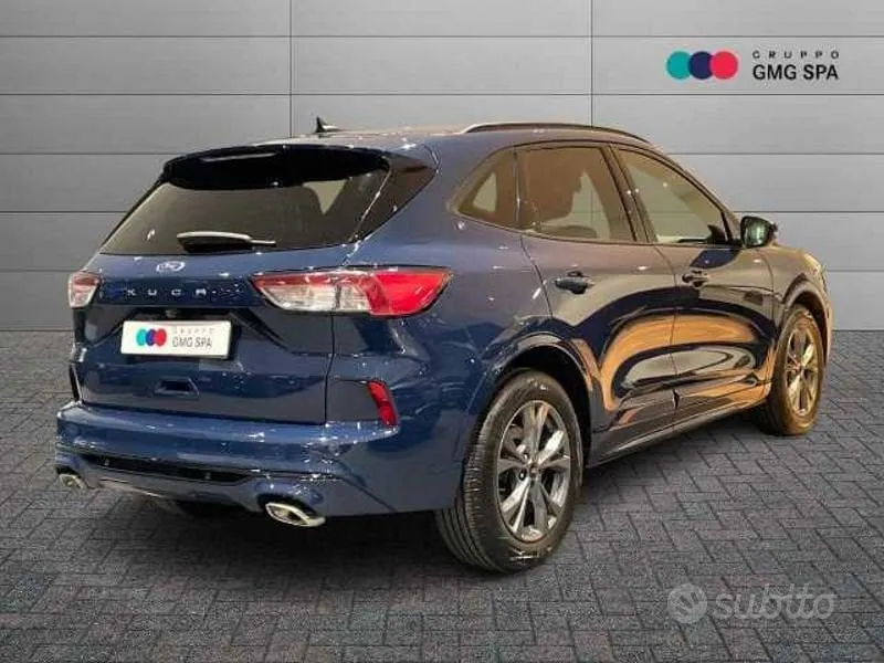 Ford Kuga 2023 photo 3