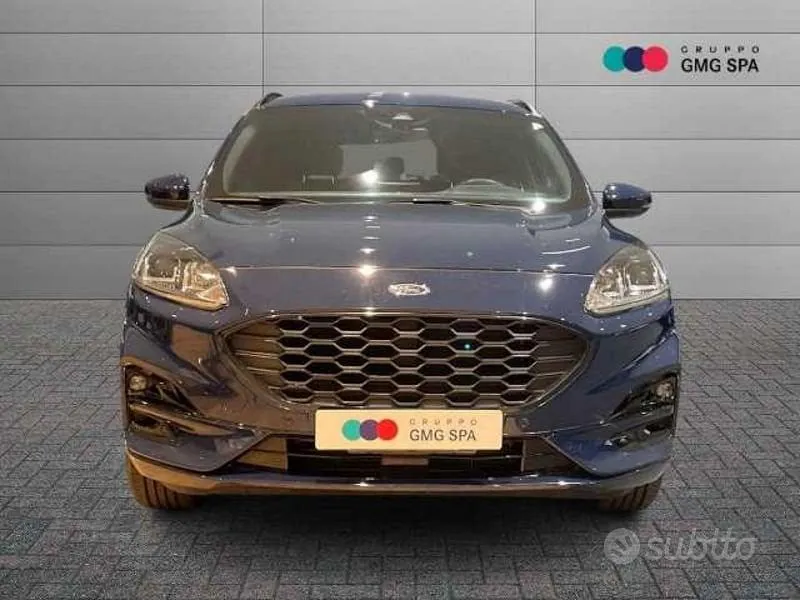 Ford Kuga 2023 photo 2