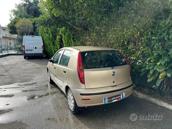 Fiat Punto 2008 photo 4