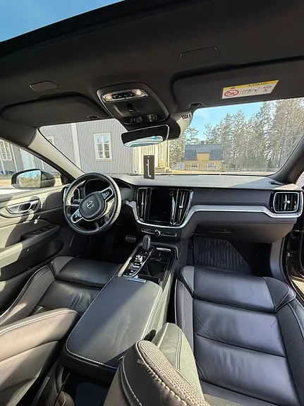 Volvo V60 2021 photo 4