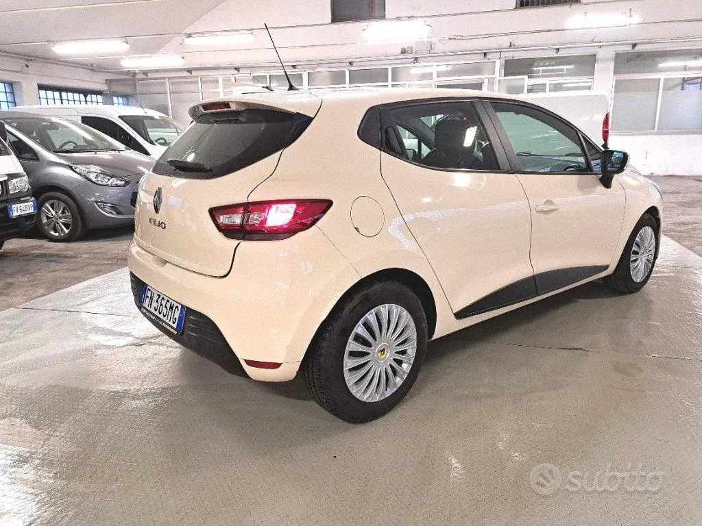 Renault Clio 2018 photo 5