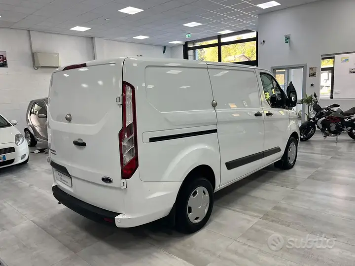 Ford Transit Custom 2019 photo 5