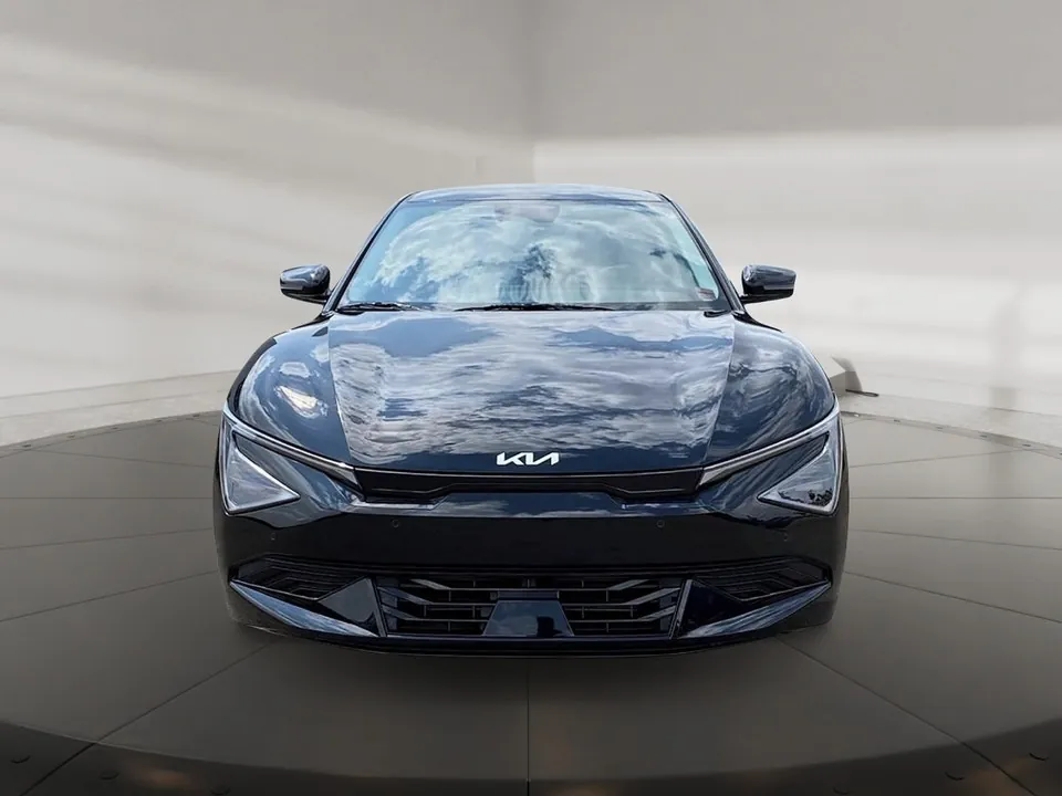 Kia Ev6 2025 photo 2
