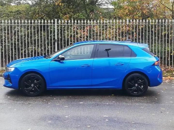 Vauxhall Astra 2023 photo 4