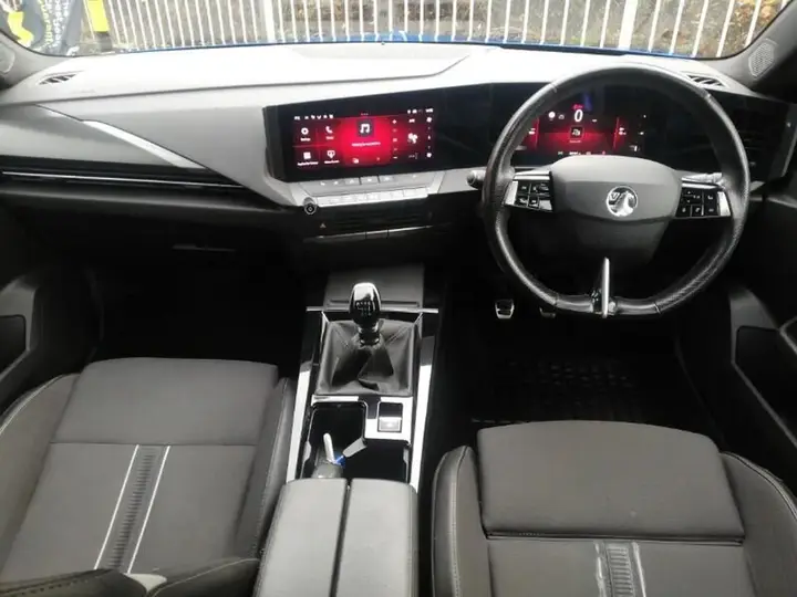 Vauxhall Astra 2023 photo 3