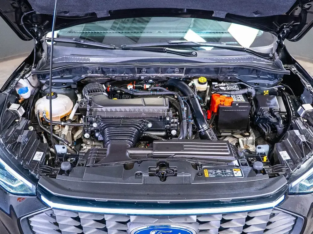 Ford Escape 2025 photo 4