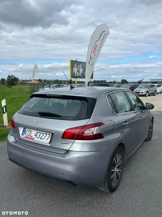 Peugeot 308 2016 photo 3