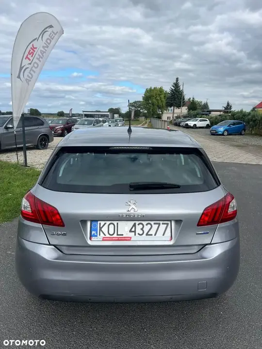 Peugeot 308 2016 photo 2