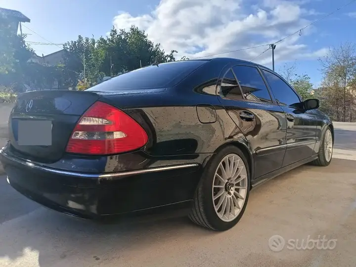 Mercedes-Benz E 220 Cdi 2006 photo 5