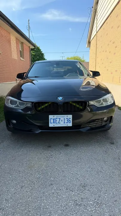 BMW 328I