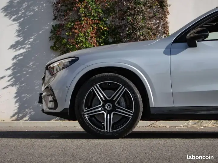 Mercedes-Benz Glc 2024 photo 4