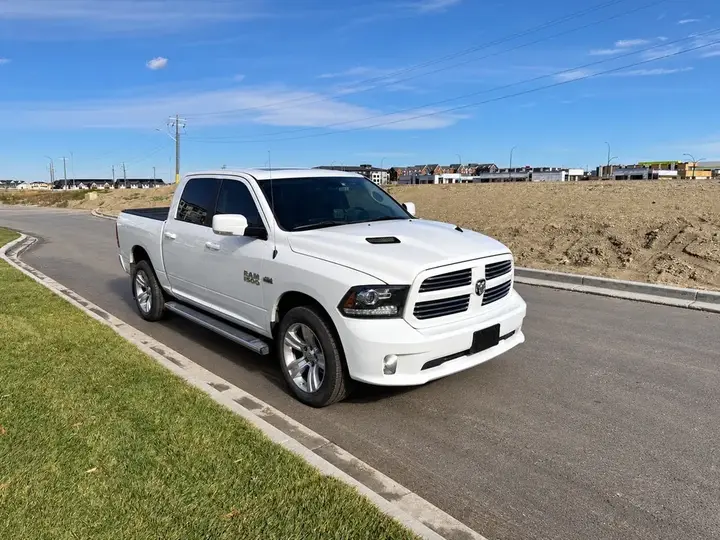 Ram 1500 2017 photo 2