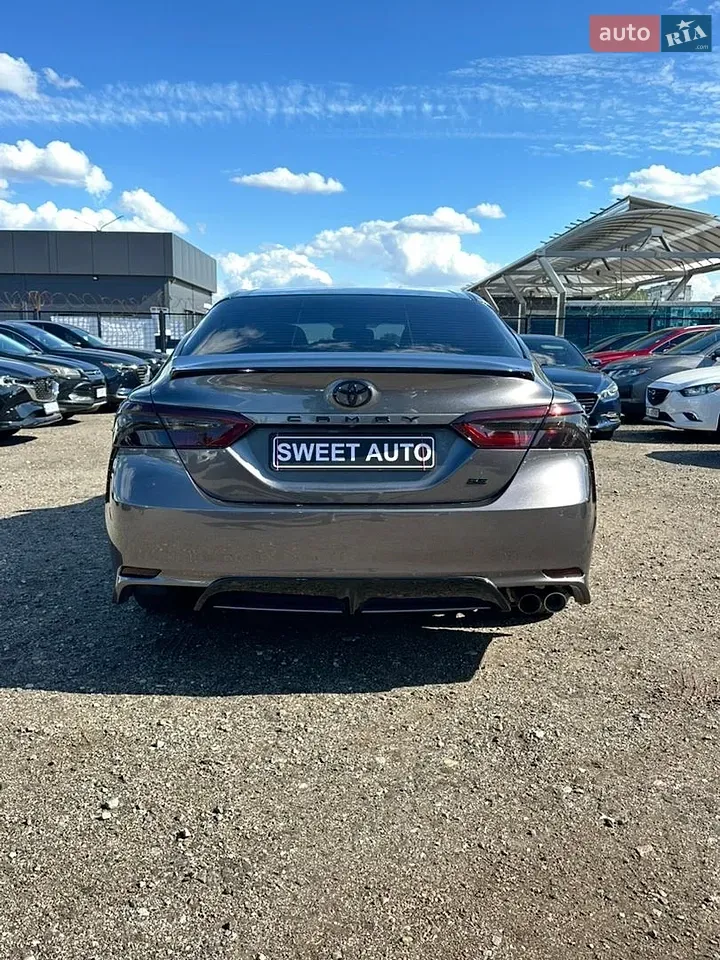 Toyota Camry 2018 photo 5