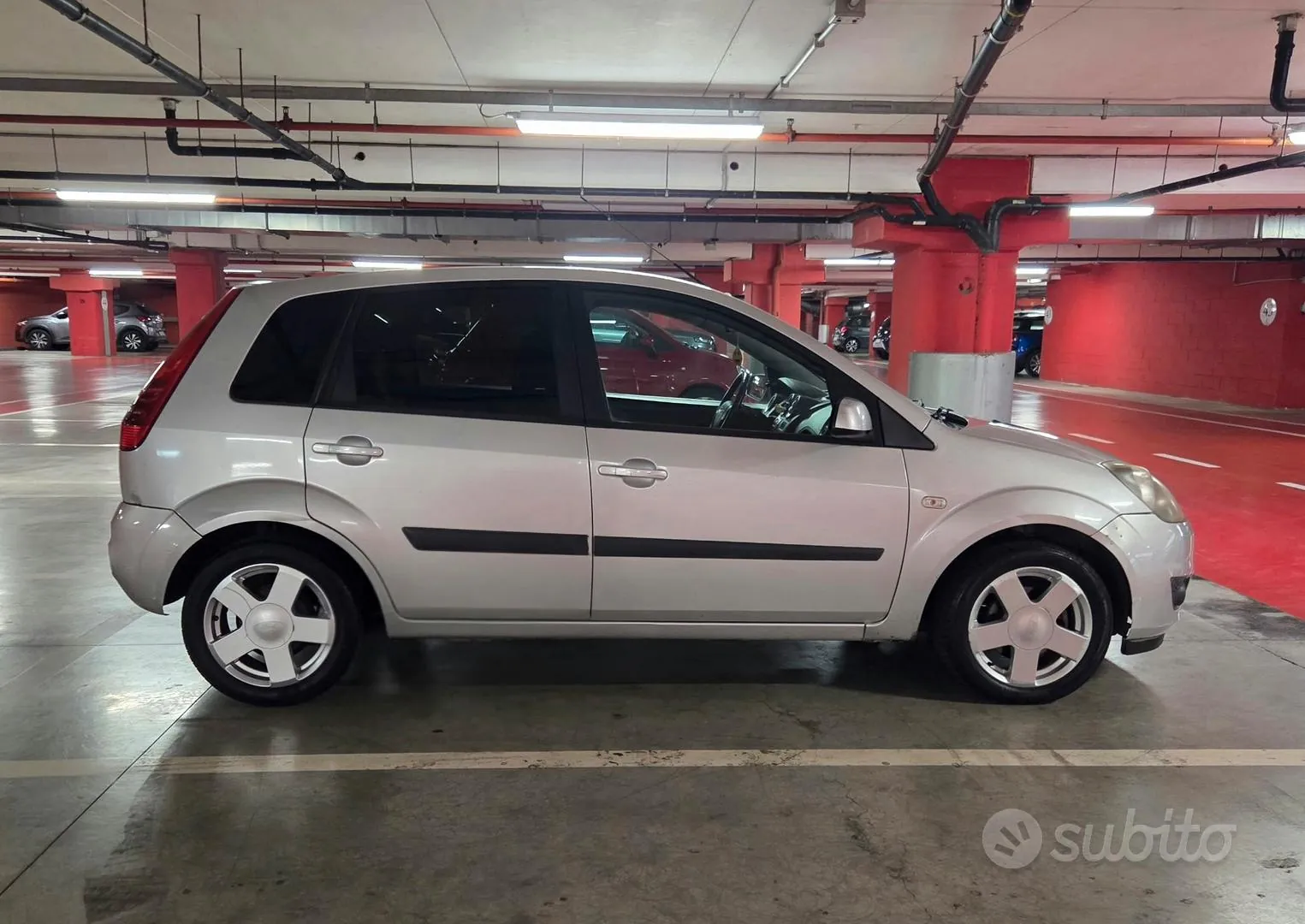 Ford Fiesta 2007 photo 2