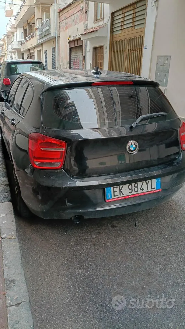 BMW 1 Series 2012 photo 2