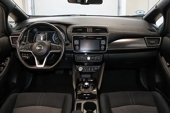 Nissan Leaf 2018 photo 4