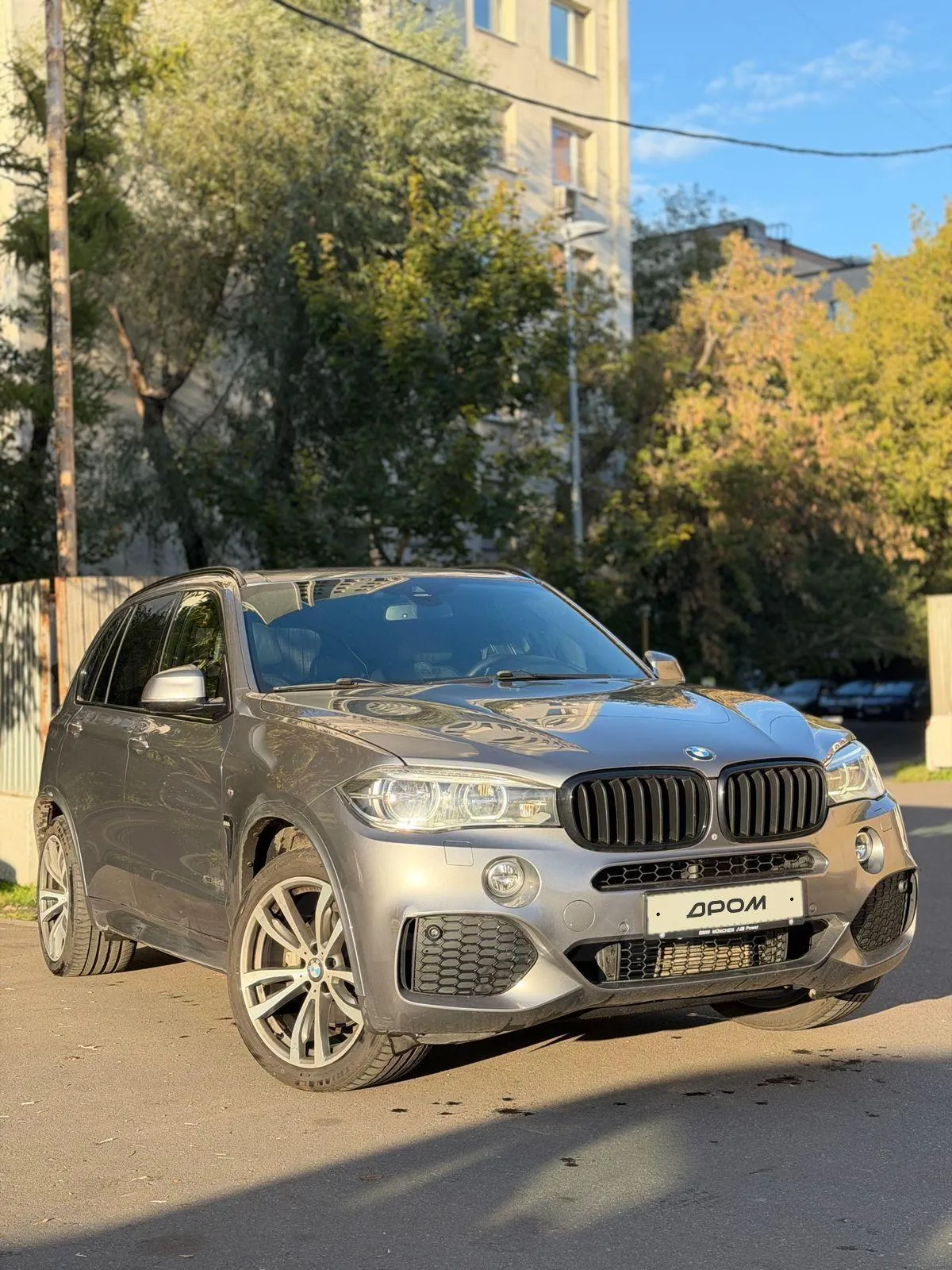 BMW X5 2015 photo 2