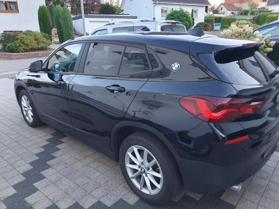BMW X2