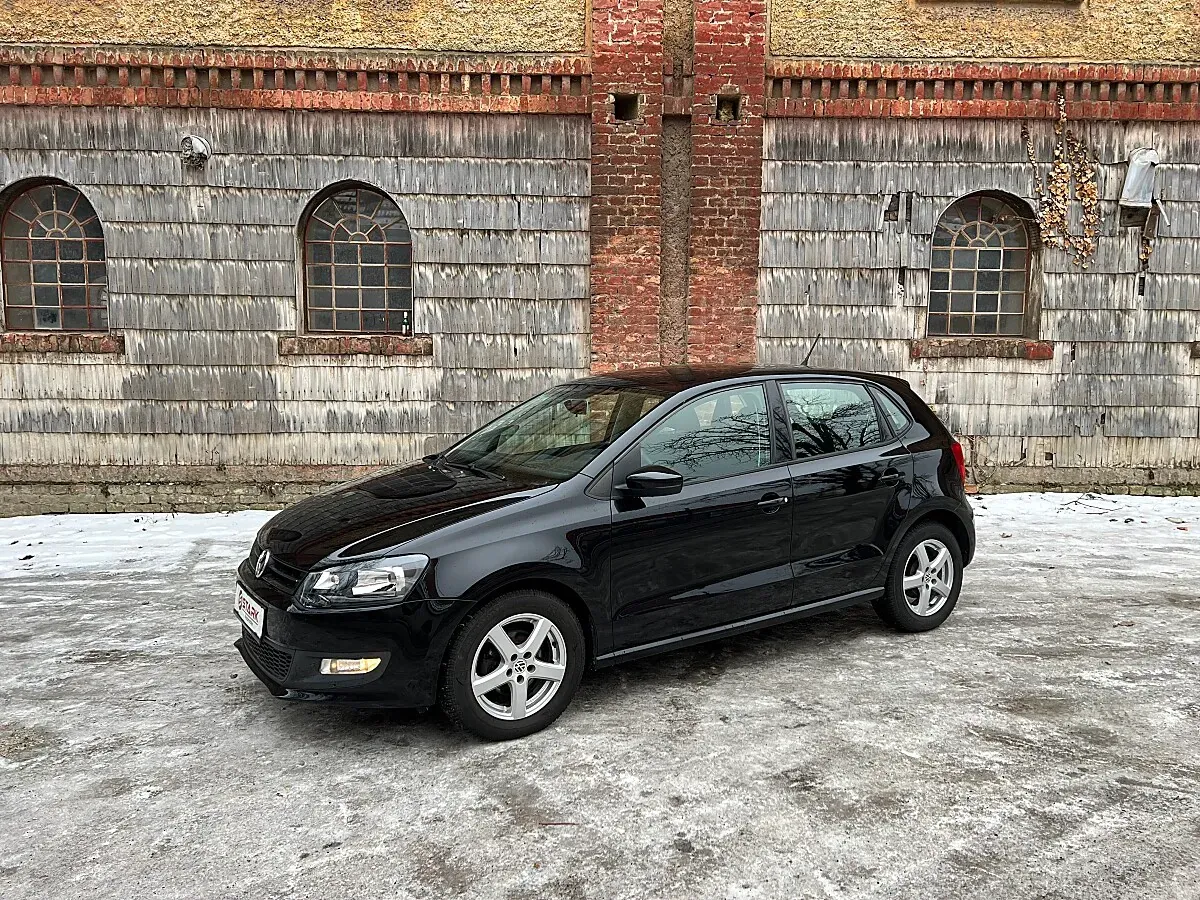 Volkswagen Polo 2012 photo 2