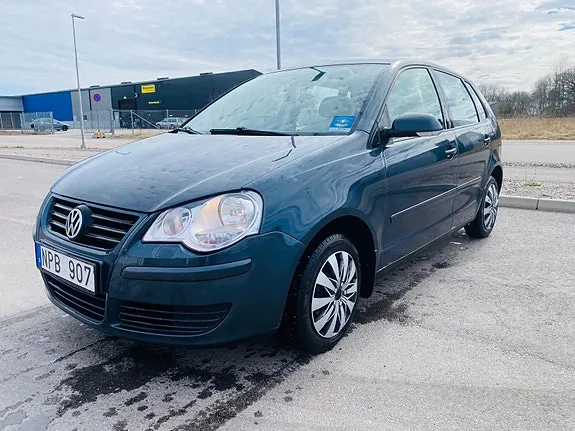 Volkswagen Polo 2008 photo 2