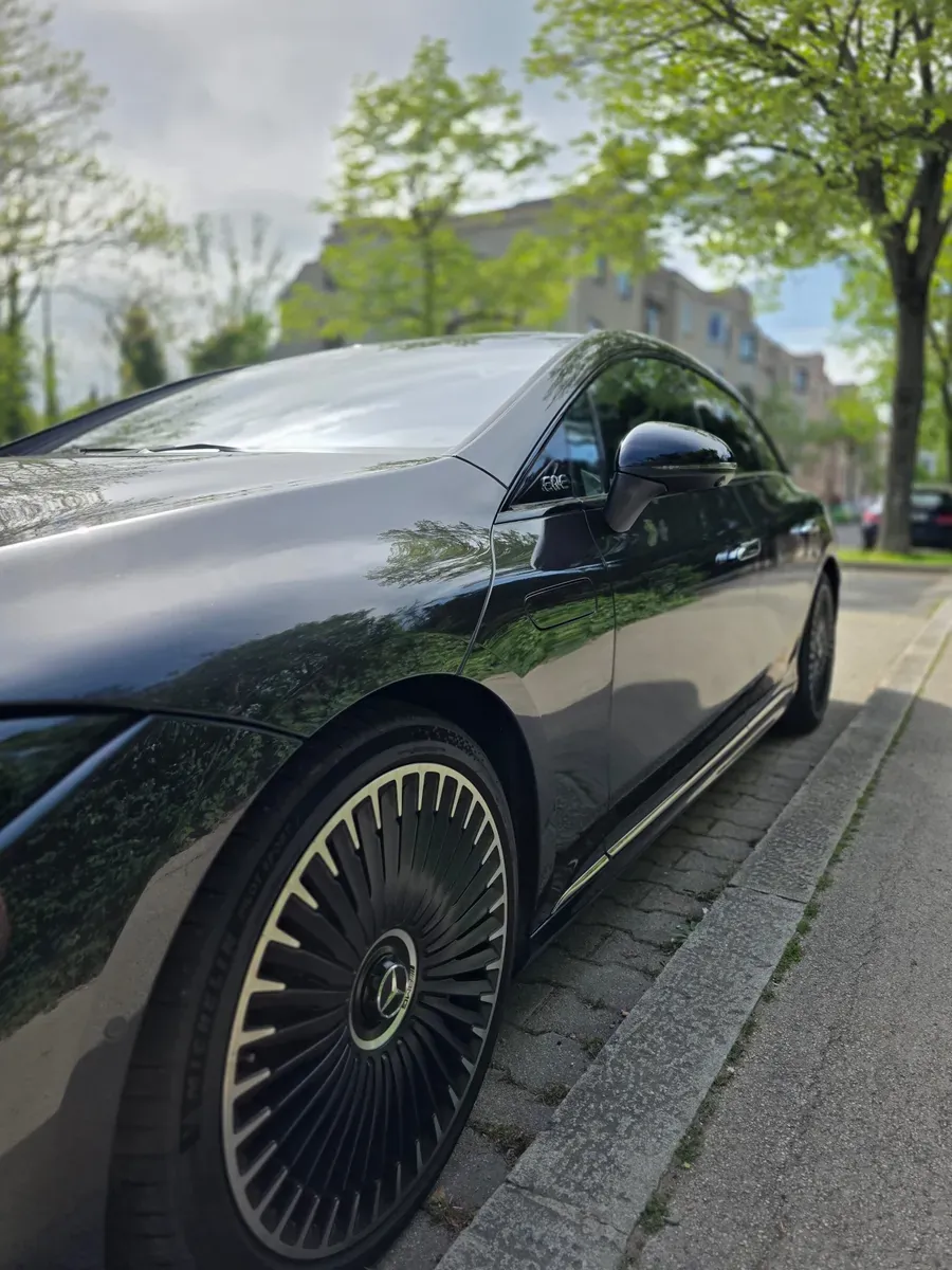 Mercedes-Benz Eqe 2023 photo 2
