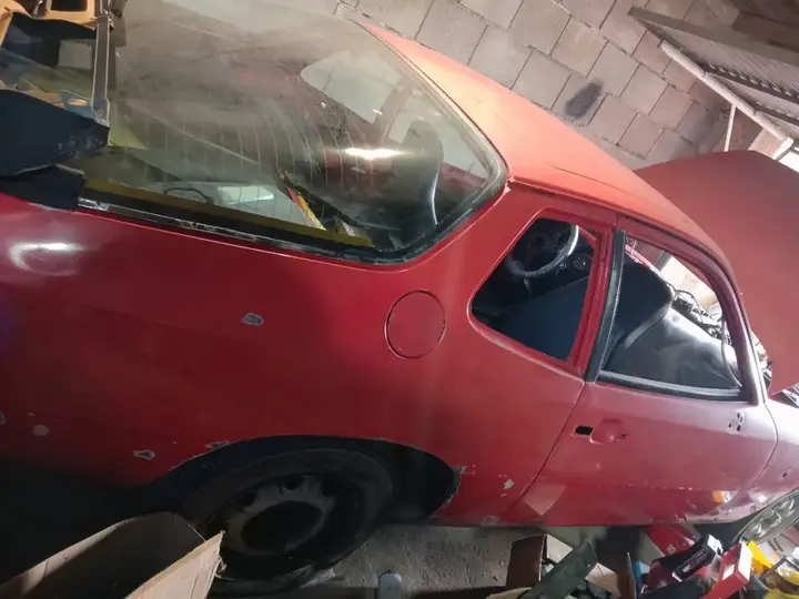 Porsche 924 1979 photo 3