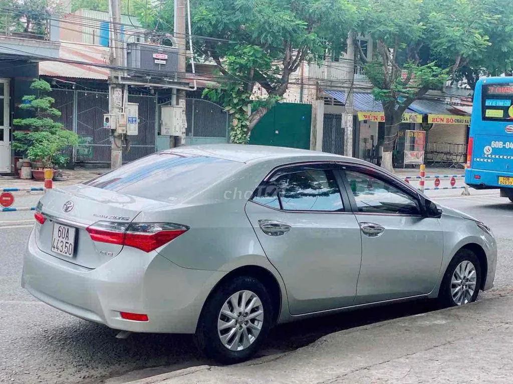 Toyota Corolla Altis 2017 photo 2