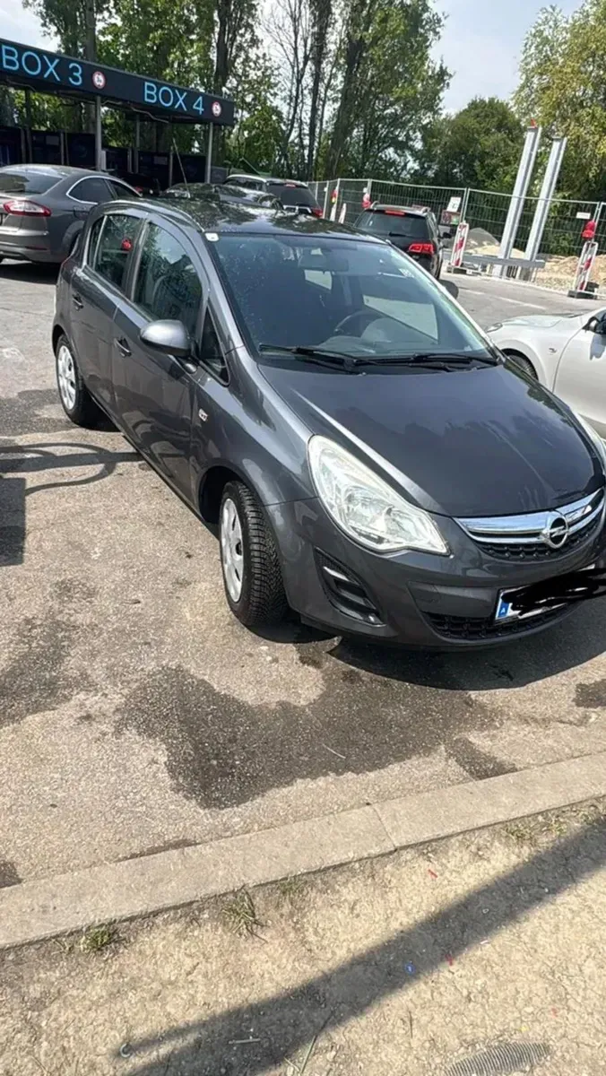 Opel Corsa 2011 photo 3