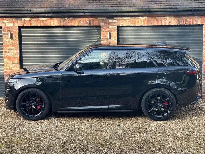 Land Rover Range Rover Sport 2023 photo 4