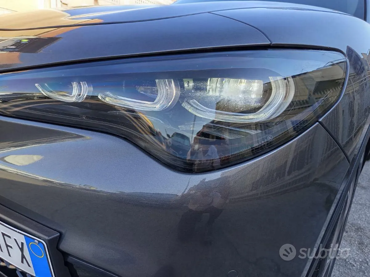 Alfa Romeo Stelvio 2023 photo 4