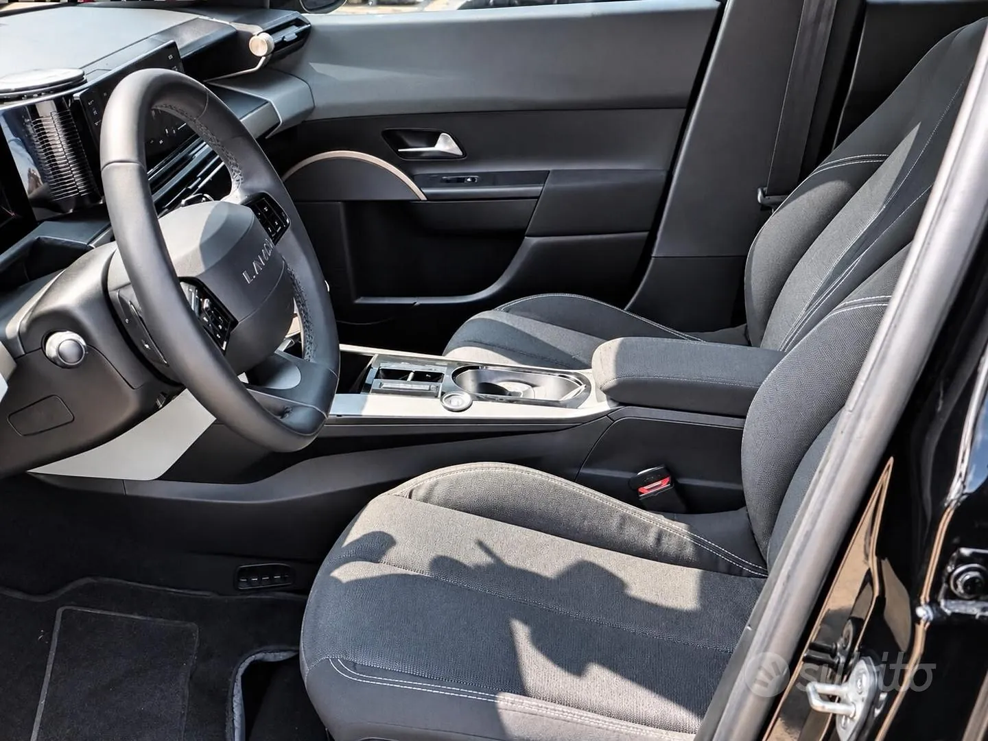 Lancia Ypsilon 2024 photo 3