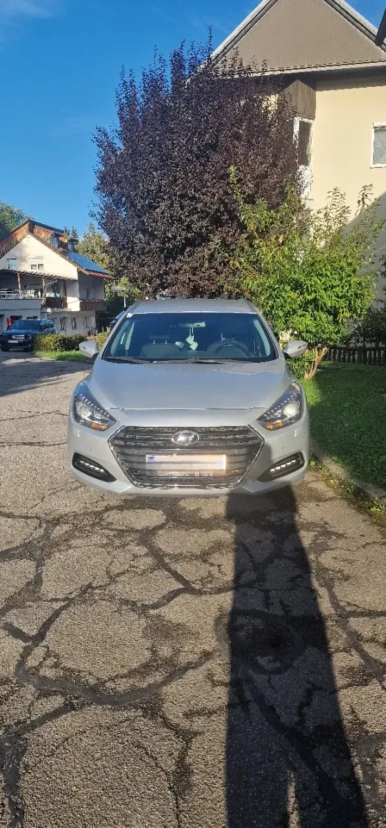 Hyundai I40