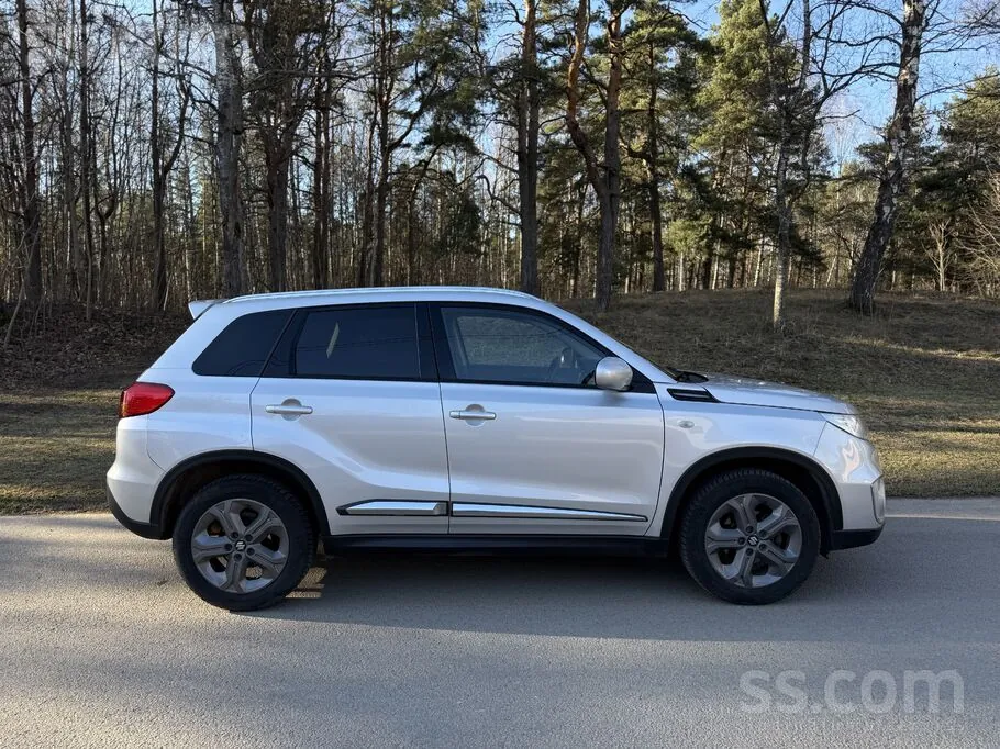 Suzuki Vitara 2015 photo 2