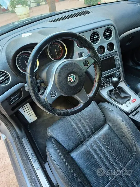 Alfa Romeo 159